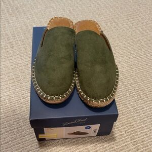 Universal Thread Mae Olive Slip-On Flats